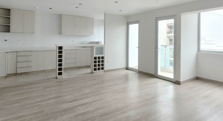 Departamento estreno finos acabados ubicado Magdalena límite con San Isidro